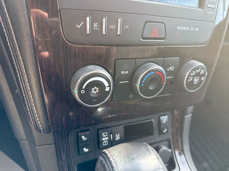 Chevrolet Traverse Vehicle Full-screen Gallery Image 39