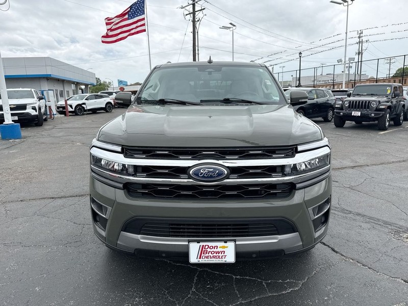 Ford Expedition Vehicle Full-screen Gallery Image 36