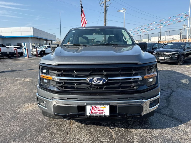 Ford F-150 Vehicle Full-screen Gallery Image 34