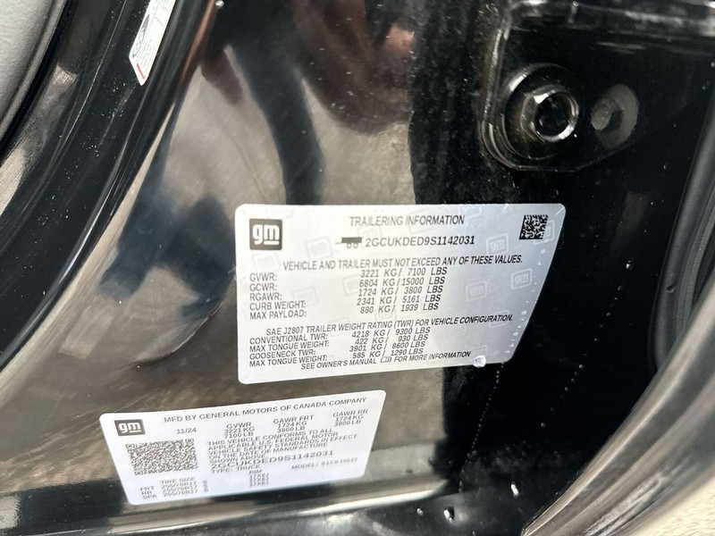 Chevrolet Silverado 1500 Vehicle Full-screen Gallery Image 40