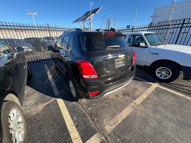 Chevrolet Trax Vehicle Full-screen Gallery Image 4