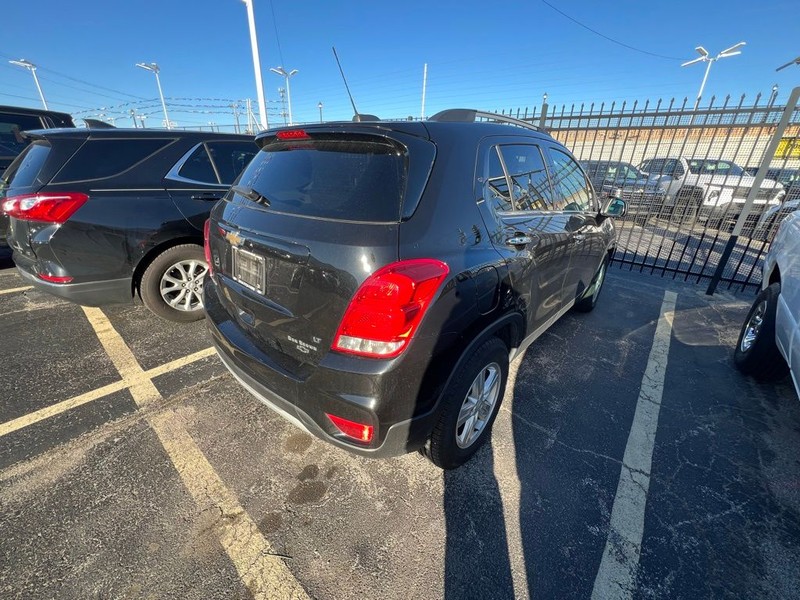 Chevrolet Trax Vehicle Full-screen Gallery Image 6