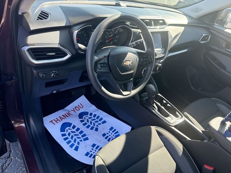 Chevrolet TrailBlazer Vehicle Full-screen Gallery Image 17