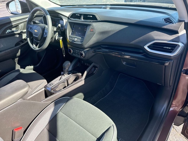Chevrolet TrailBlazer Vehicle Full-screen Gallery Image 33