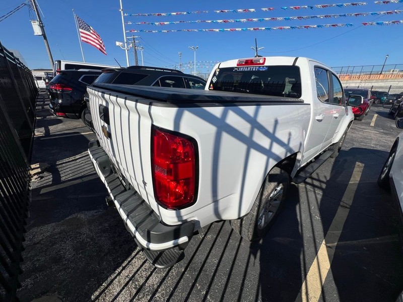 Chevrolet Colorado Vehicle Full-screen Gallery Image 6