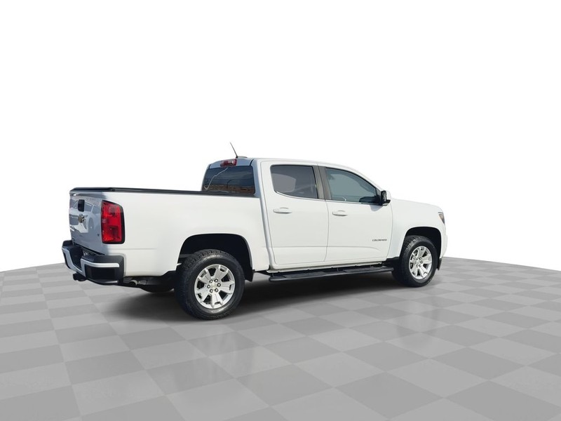 Chevrolet Colorado Vehicle Full-screen Gallery Image 13