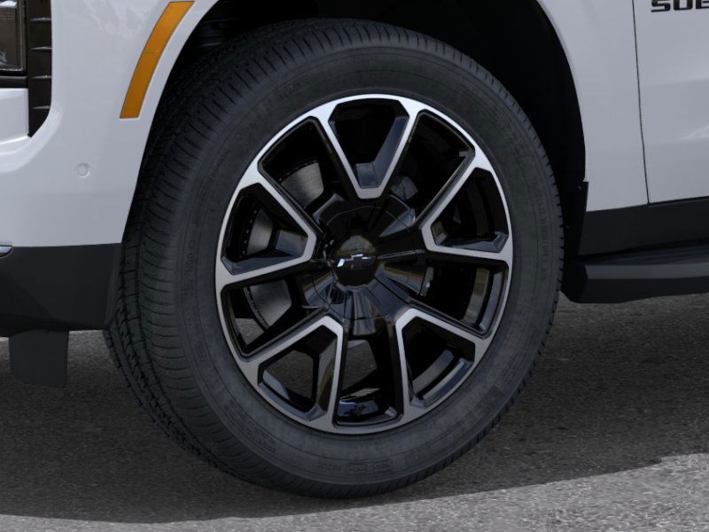 Chevrolet Suburban Vehicle Full-screen Gallery Image 9