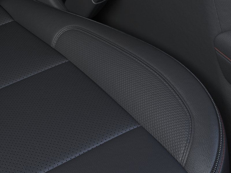 Chevrolet Suburban Vehicle Full-screen Gallery Image 21