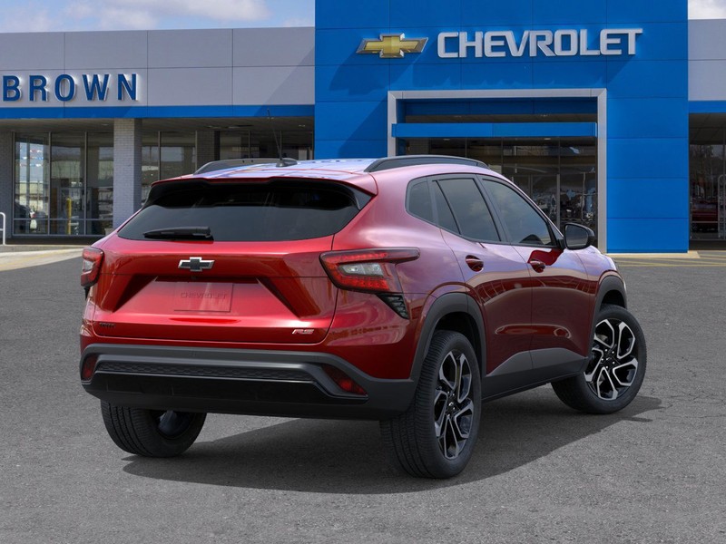 Chevrolet Trax Vehicle Full-screen Gallery Image 4