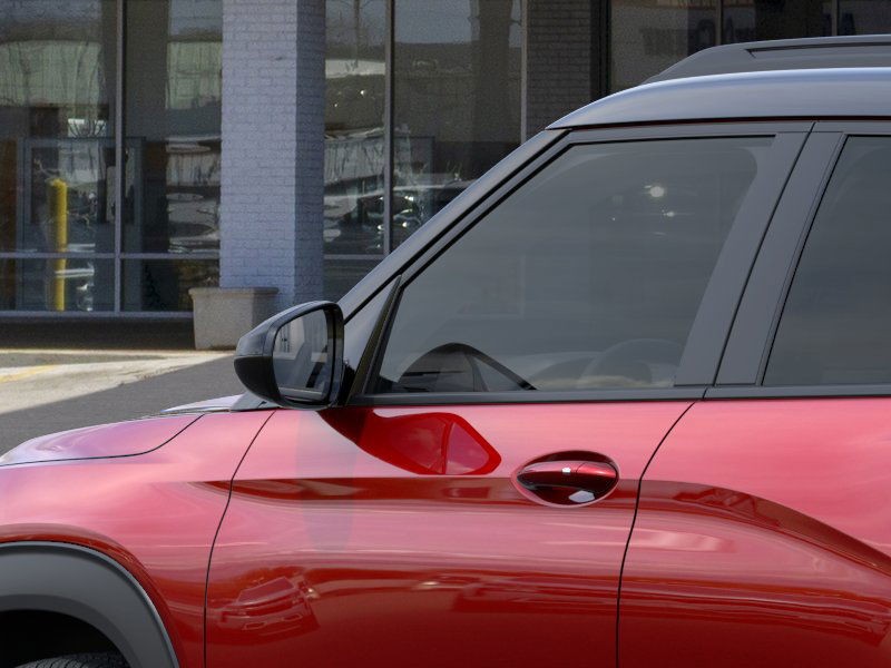 Chevrolet Trailblazer Vehicle Full-screen Gallery Image 12