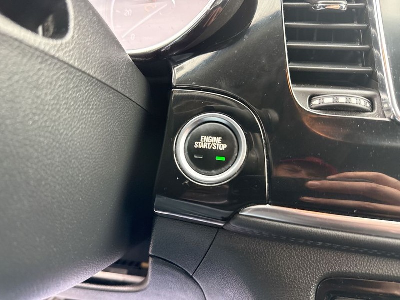 Buick Encore Vehicle Full-screen Gallery Image 18