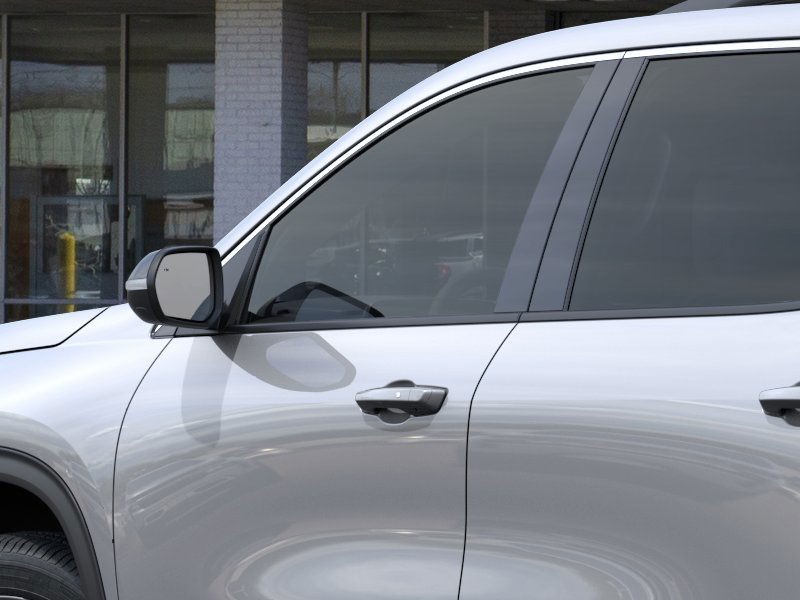 Chevrolet Traverse Vehicle Full-screen Gallery Image 12