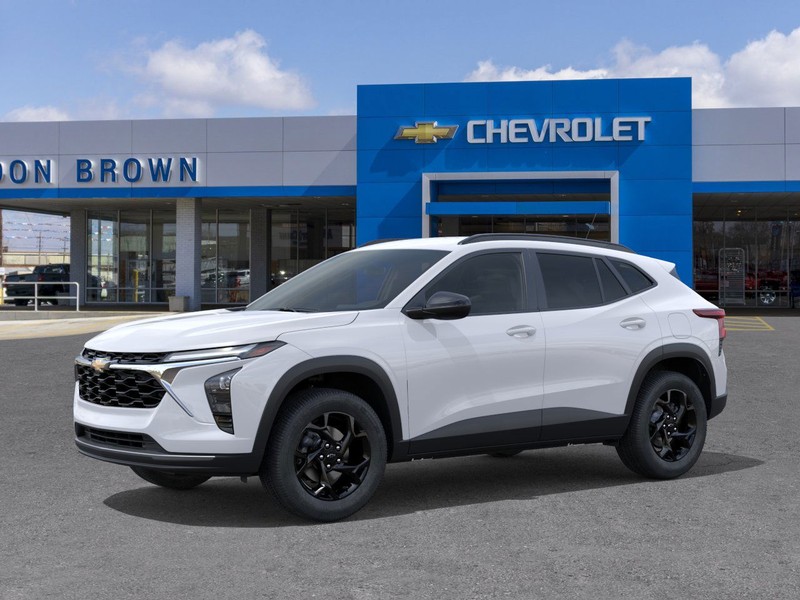 Chevrolet Trax Vehicle Full-screen Gallery Image 2