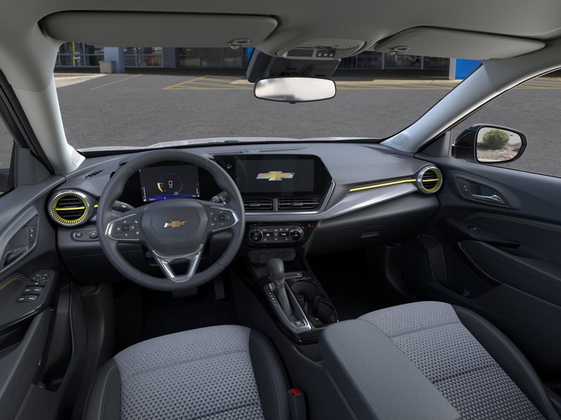 Chevrolet Trax Vehicle Full-screen Gallery Image 15