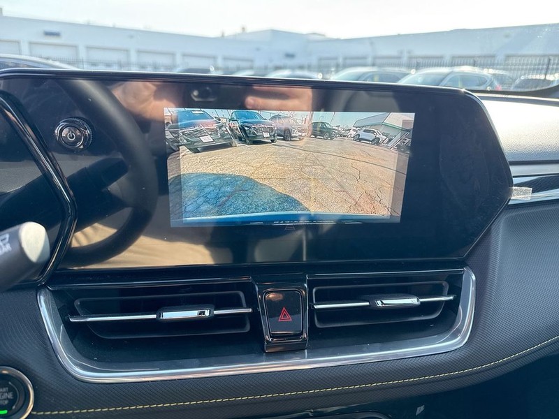 Chevrolet TrailBlazer Vehicle Full-screen Gallery Image 21