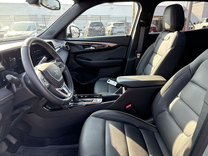 Chevrolet TrailBlazer Vehicle Full-screen Gallery Image 28