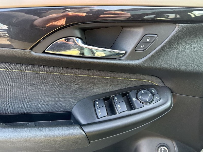 Chevrolet TrailBlazer Vehicle Full-screen Gallery Image 30