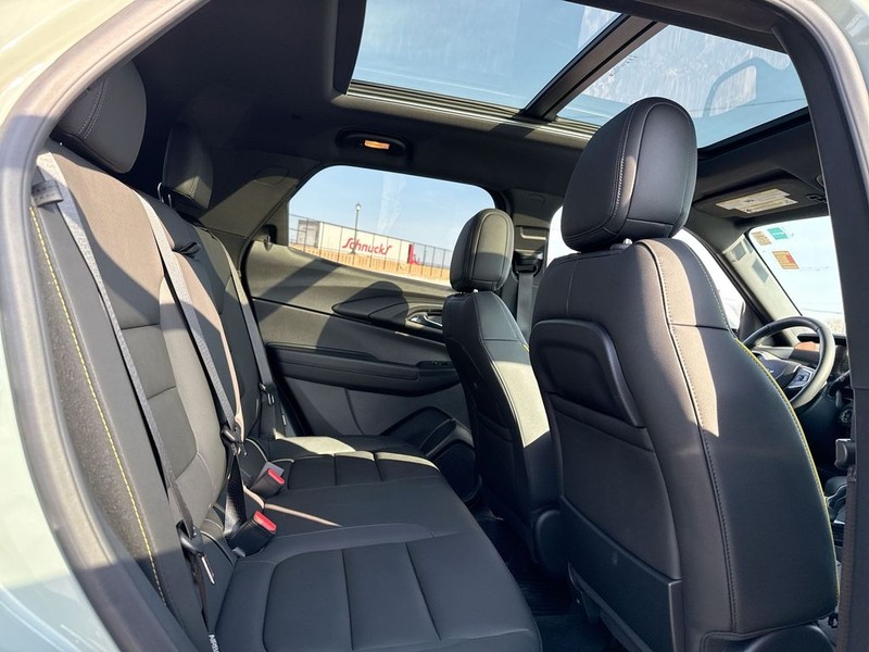 Chevrolet TrailBlazer Vehicle Full-screen Gallery Image 33