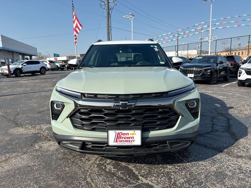 Chevrolet TrailBlazer Vehicle Full-screen Gallery Image 36