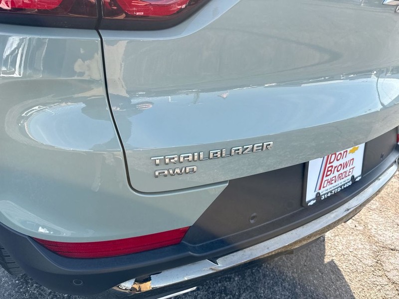 Chevrolet TrailBlazer Vehicle Full-screen Gallery Image 38