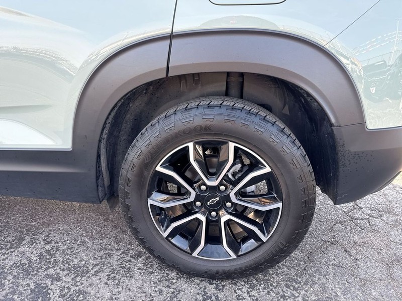 Chevrolet TrailBlazer Vehicle Full-screen Gallery Image 39