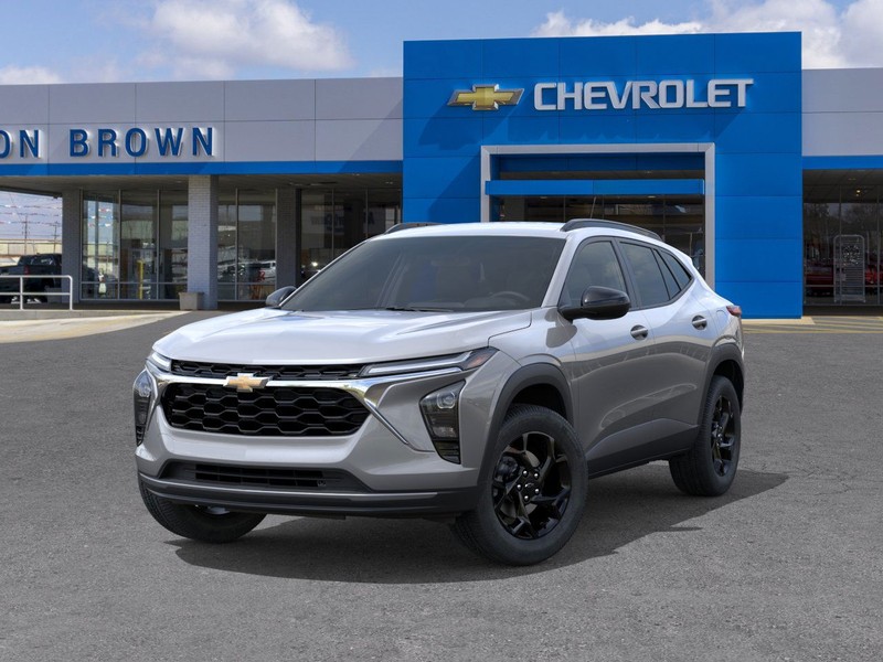 Chevrolet Trax Vehicle Full-screen Gallery Image 6