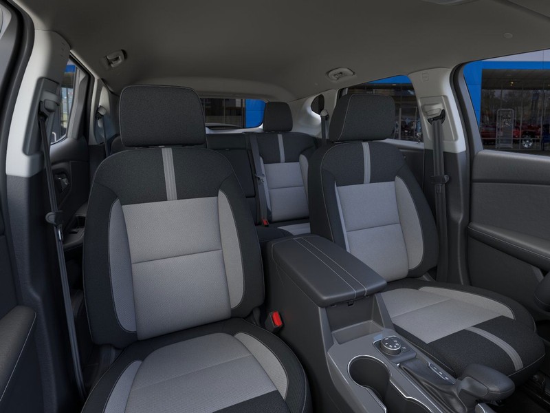 Chevrolet Blazer Vehicle Full-screen Gallery Image 16