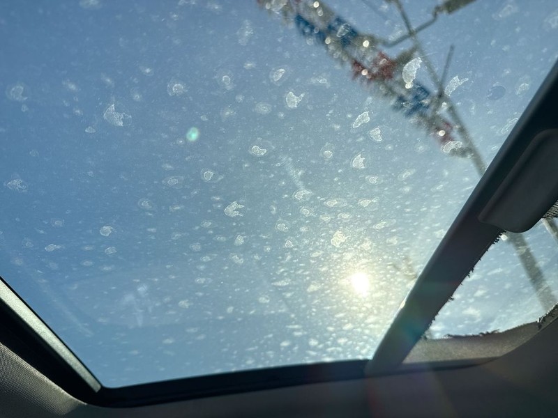 Volkswagen Jetta Vehicle Full-screen Gallery Image 26