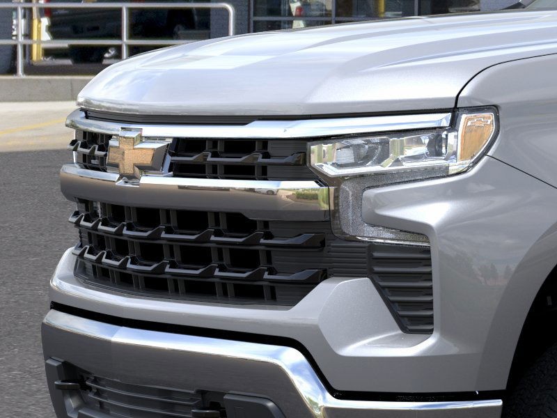 Chevrolet Silverado 1500 Vehicle Full-screen Gallery Image 13