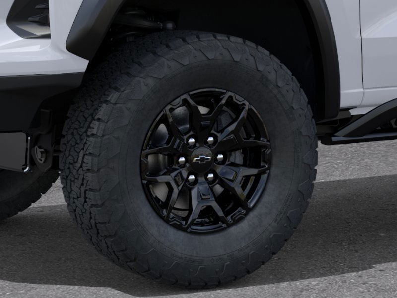 Chevrolet Colorado Vehicle Full-screen Gallery Image 9