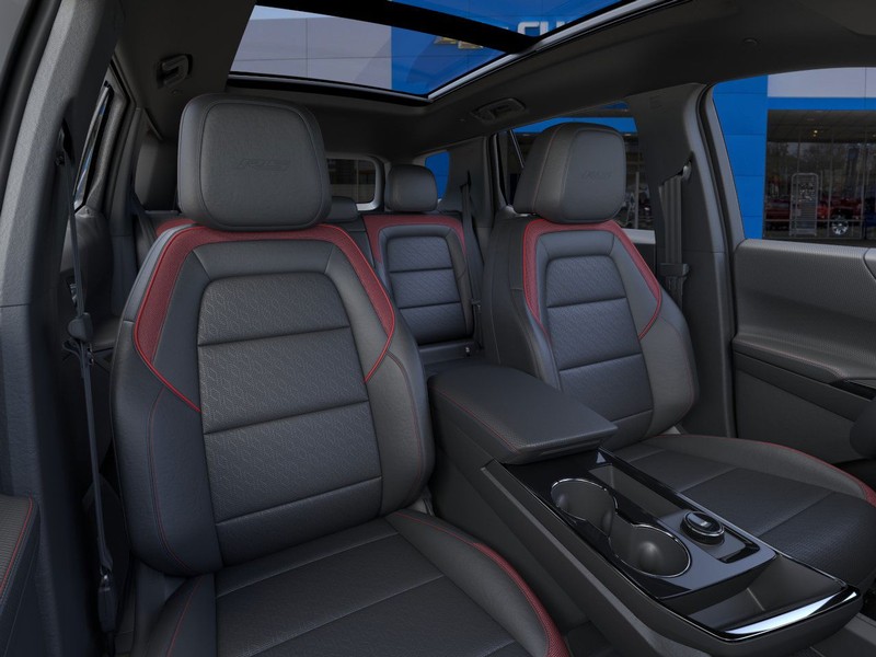 Chevrolet Equinox Vehicle Full-screen Gallery Image 16