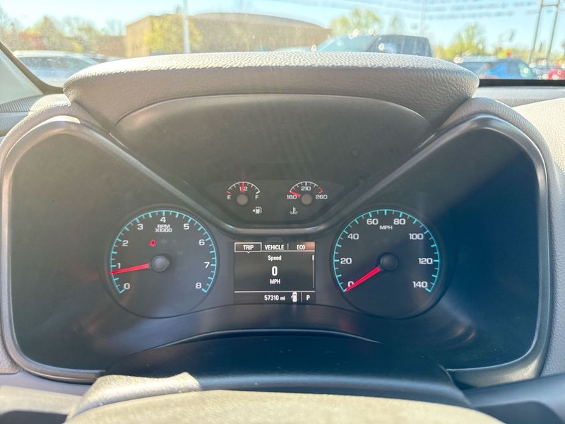 Chevrolet Colorado Vehicle Full-screen Gallery Image 14