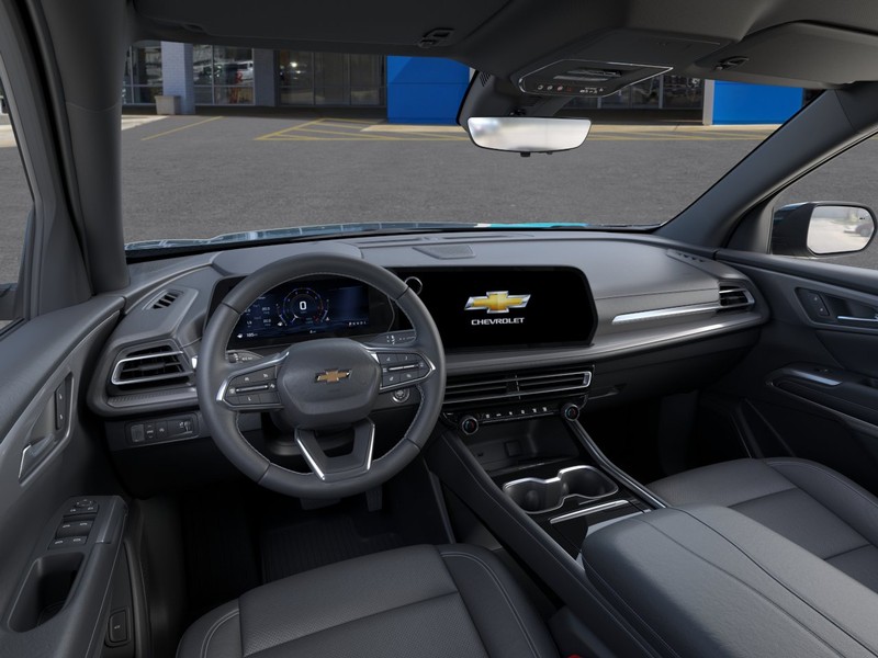 Chevrolet Traverse Vehicle Full-screen Gallery Image 15
