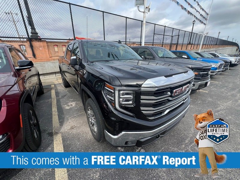 GMC Sierra 1500 Vehicle Full-screen Gallery Image 3