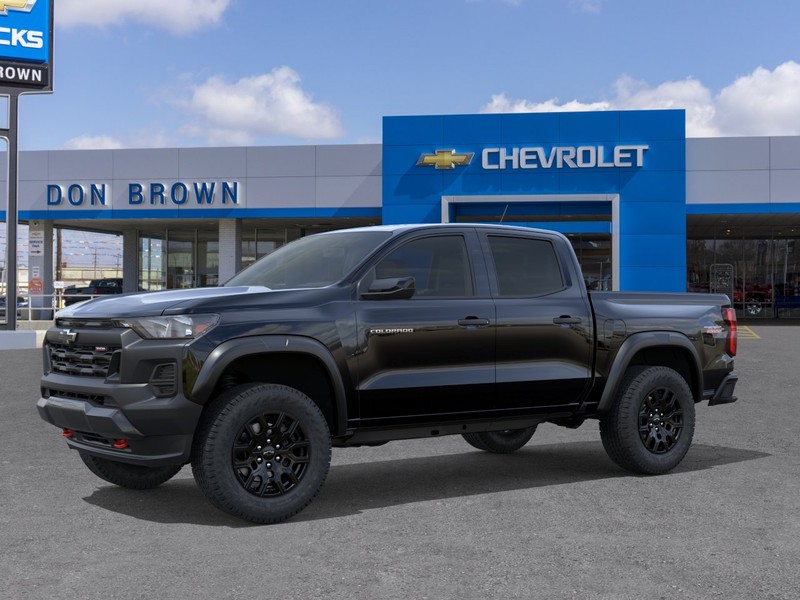 Chevrolet Colorado Vehicle Full-screen Gallery Image 2