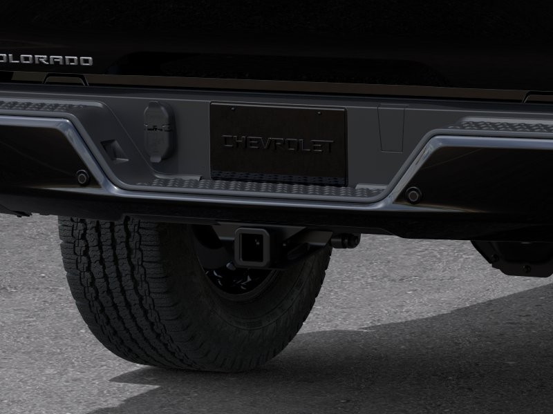 Chevrolet Colorado Vehicle Full-screen Gallery Image 14