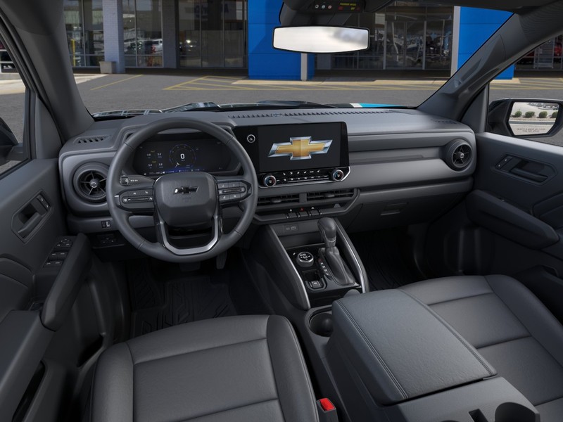 Chevrolet Colorado Vehicle Full-screen Gallery Image 15
