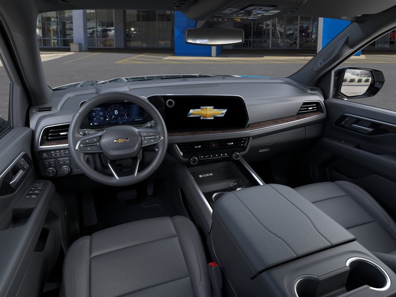 Chevrolet Tahoe Vehicle Full-screen Gallery Image 15