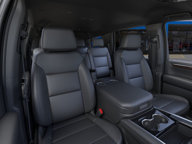 Chevrolet Tahoe Vehicle Full-screen Gallery Image 16