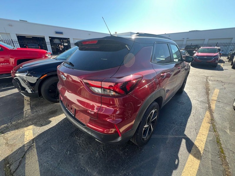 Chevrolet TrailBlazer Vehicle Full-screen Gallery Image 6