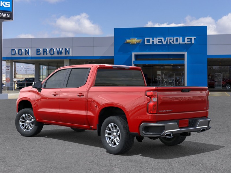 Chevrolet Silverado 1500 Vehicle Full-screen Gallery Image 3