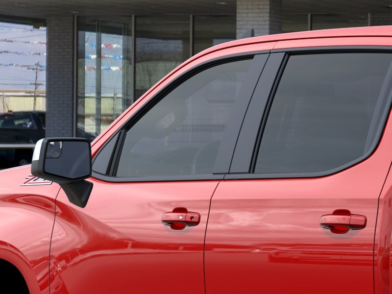 Chevrolet Silverado 1500 Vehicle Full-screen Gallery Image 12
