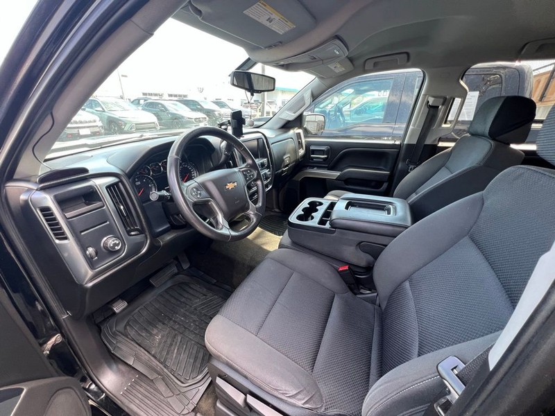 Chevrolet Silverado 1500 Vehicle Full-screen Gallery Image 7