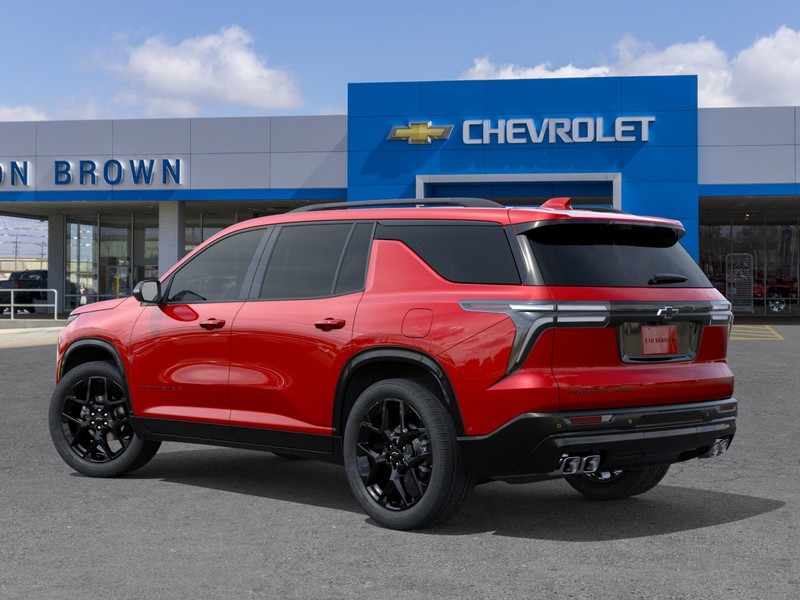 Chevrolet Traverse Vehicle Full-screen Gallery Image 3