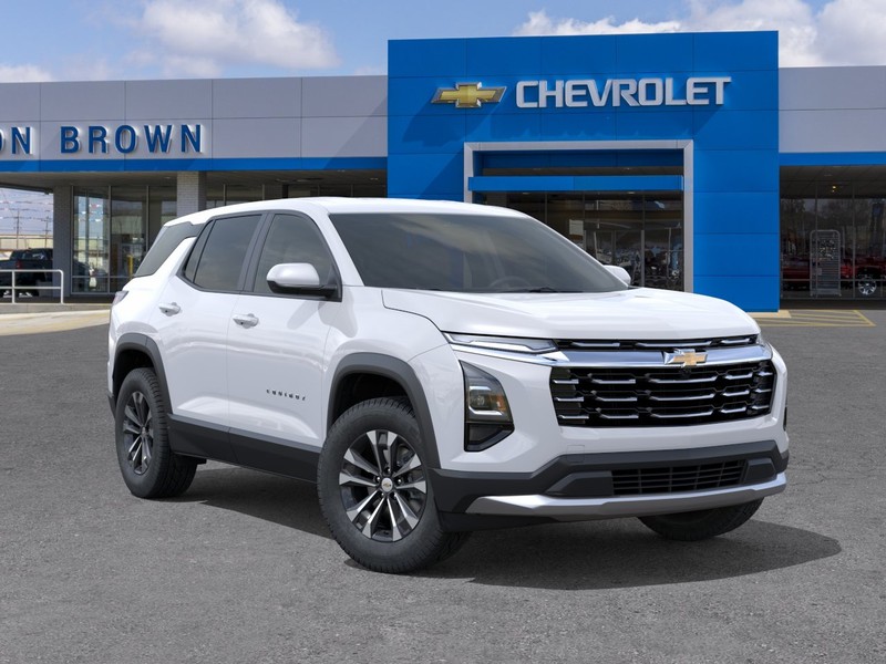Chevrolet Equinox Vehicle Full-screen Gallery Image 7