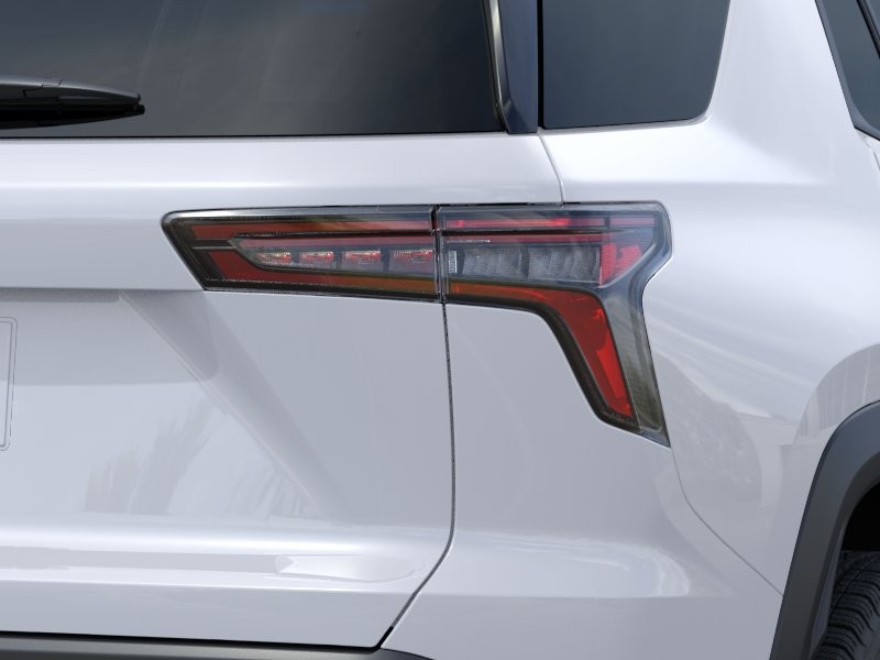 Chevrolet Equinox Vehicle Full-screen Gallery Image 11