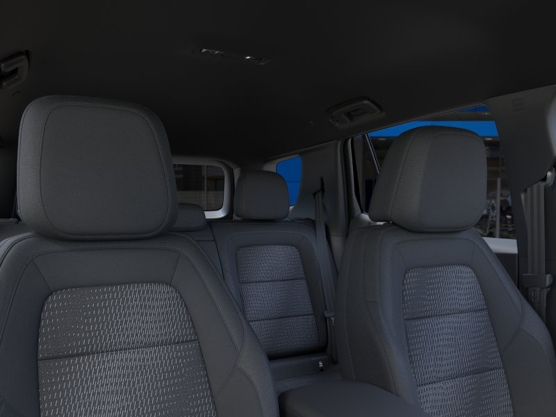 Chevrolet Equinox Vehicle Full-screen Gallery Image 24