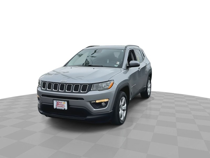 Jeep Compass Vehicle Full-screen Gallery Image 6