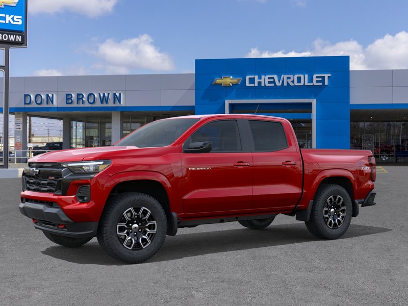 Chevrolet Colorado Vehicle Full-screen Gallery Image 2