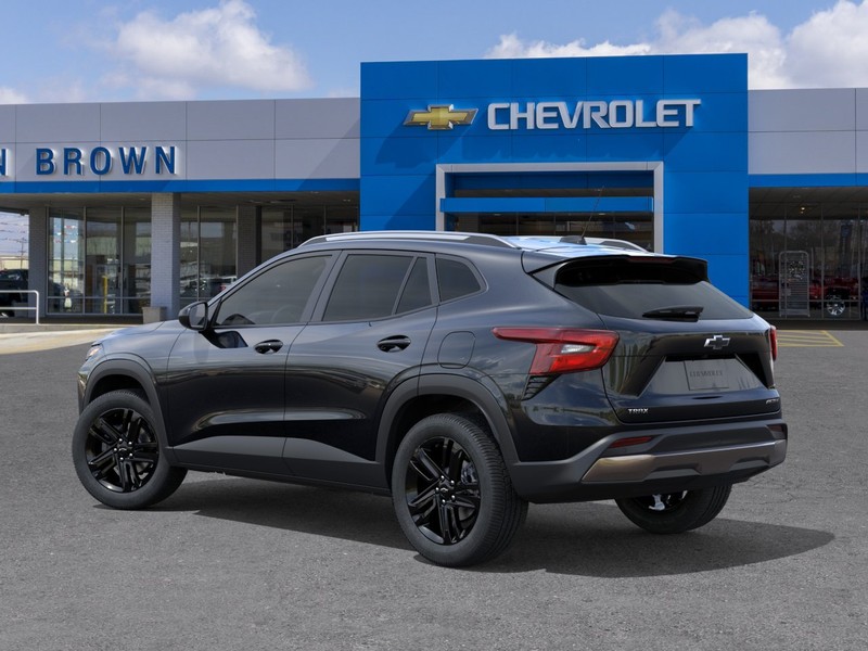 Chevrolet Trax Vehicle Full-screen Gallery Image 3